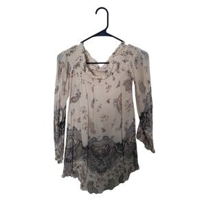 Band of Gypsies Womens XS Paisley Off Shoulder Smocked Blouse Cream Boho Top